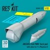 RESKIT RSU32-0177 AN/AVQ-26A PAVE Tack pod with pilon for F-4 Phantom II (3D Printed) (1/32)